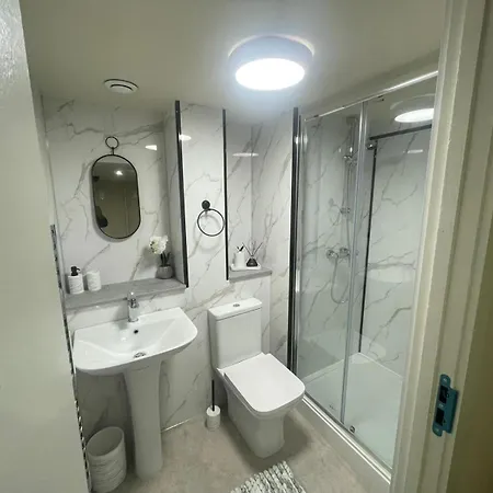 Chic On The Headrow * リーズ