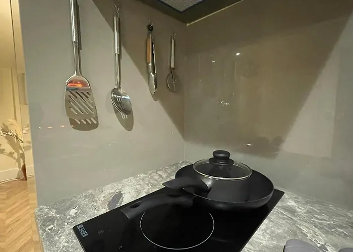 Chic On The Headrow Апартаменти